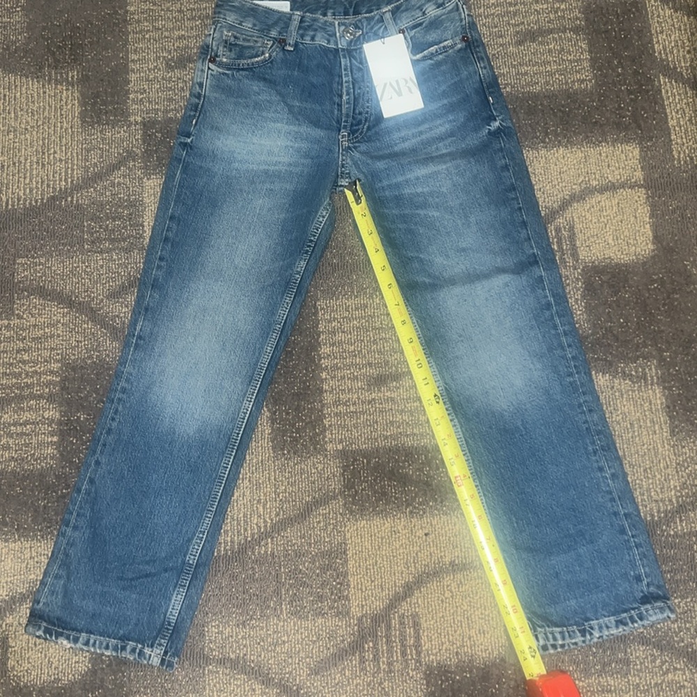 NWT TRF LOW RISE STRAIGHT CUT CROPPED JEANS - Picture 9 of 11